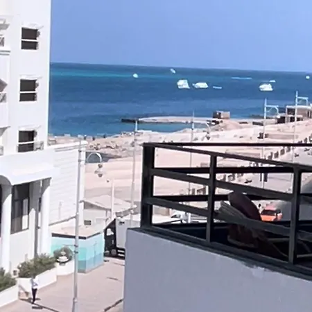 استديو فندقى على البحر كمبوند بريستيجا