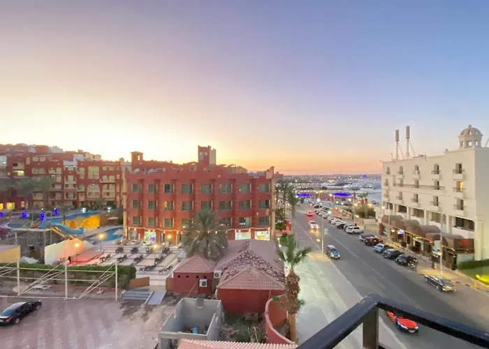 استديو فندقى على البحر كمبوند بريستيجا اول طلعة فلفله الشيراتون Hurgada